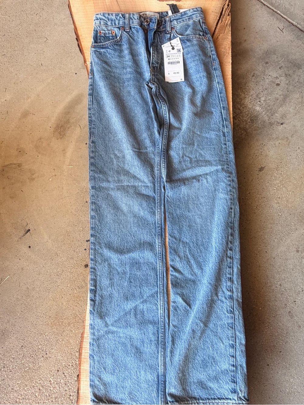 ZARA Straight Jeans in Light Blue Denim (NWT)